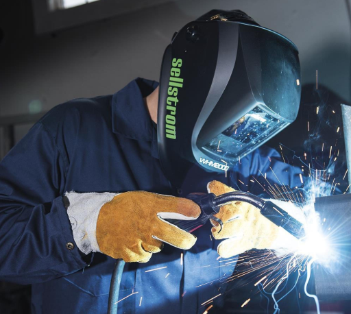 Sellstrom Auto Darkening Welding Helmet with Advantage Plus Series Variable ADF - Black