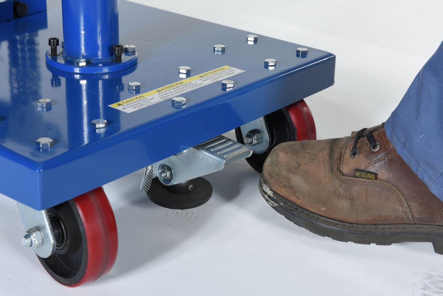 Hydraulic Air Post Table 2K LB 24 x 36