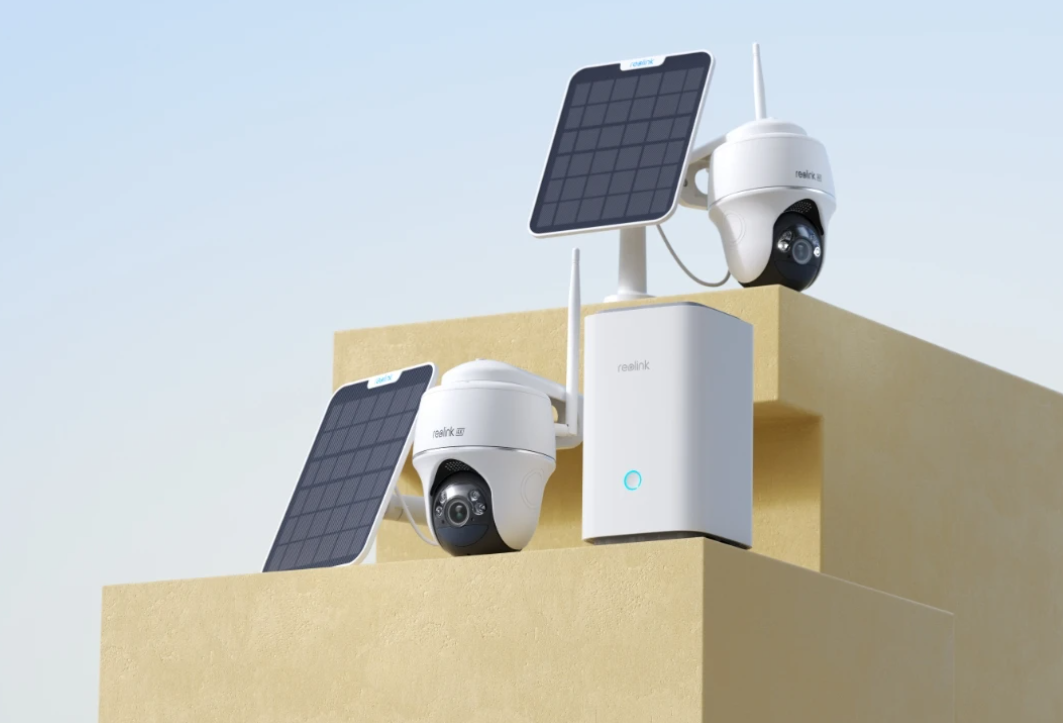 Wireless Security System With 4K PT Standalone Battery/Solar Wi-Fi Cameras